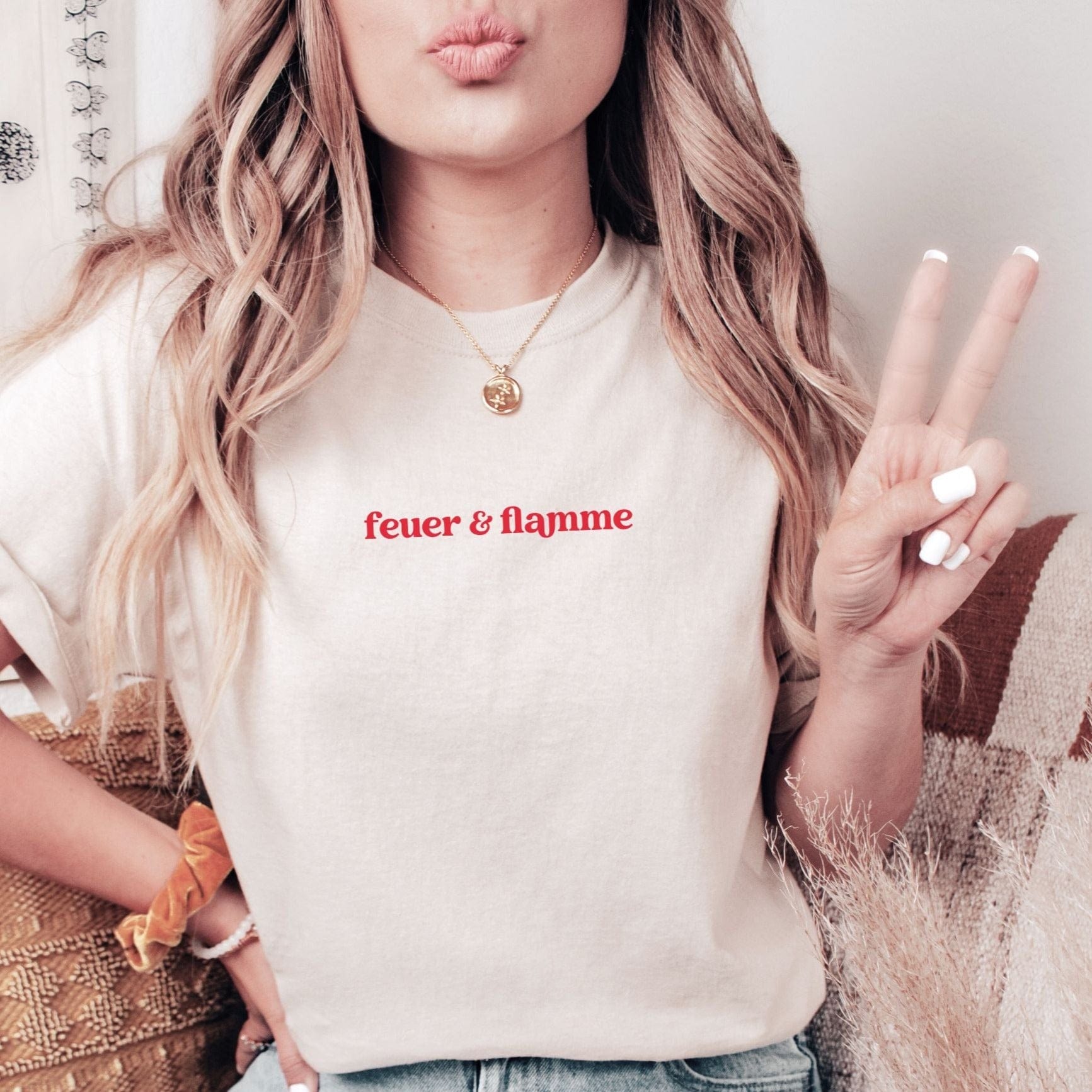 moteevation Feuer & Flamme - Bio Unisex T-Shirt Vintage White / S
