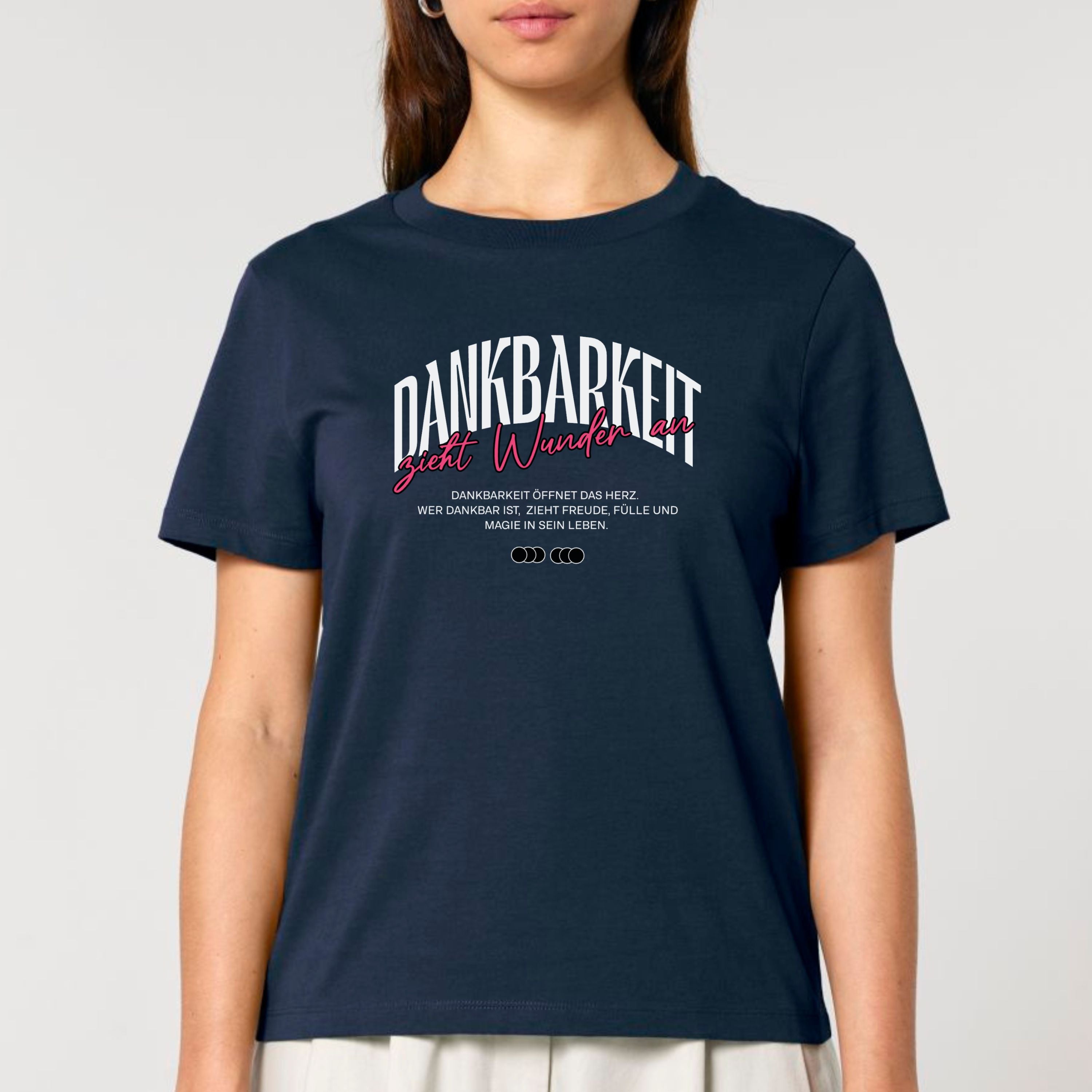 Dankbarkeit zieht Wunder an - Bio Frauen T-Shirt