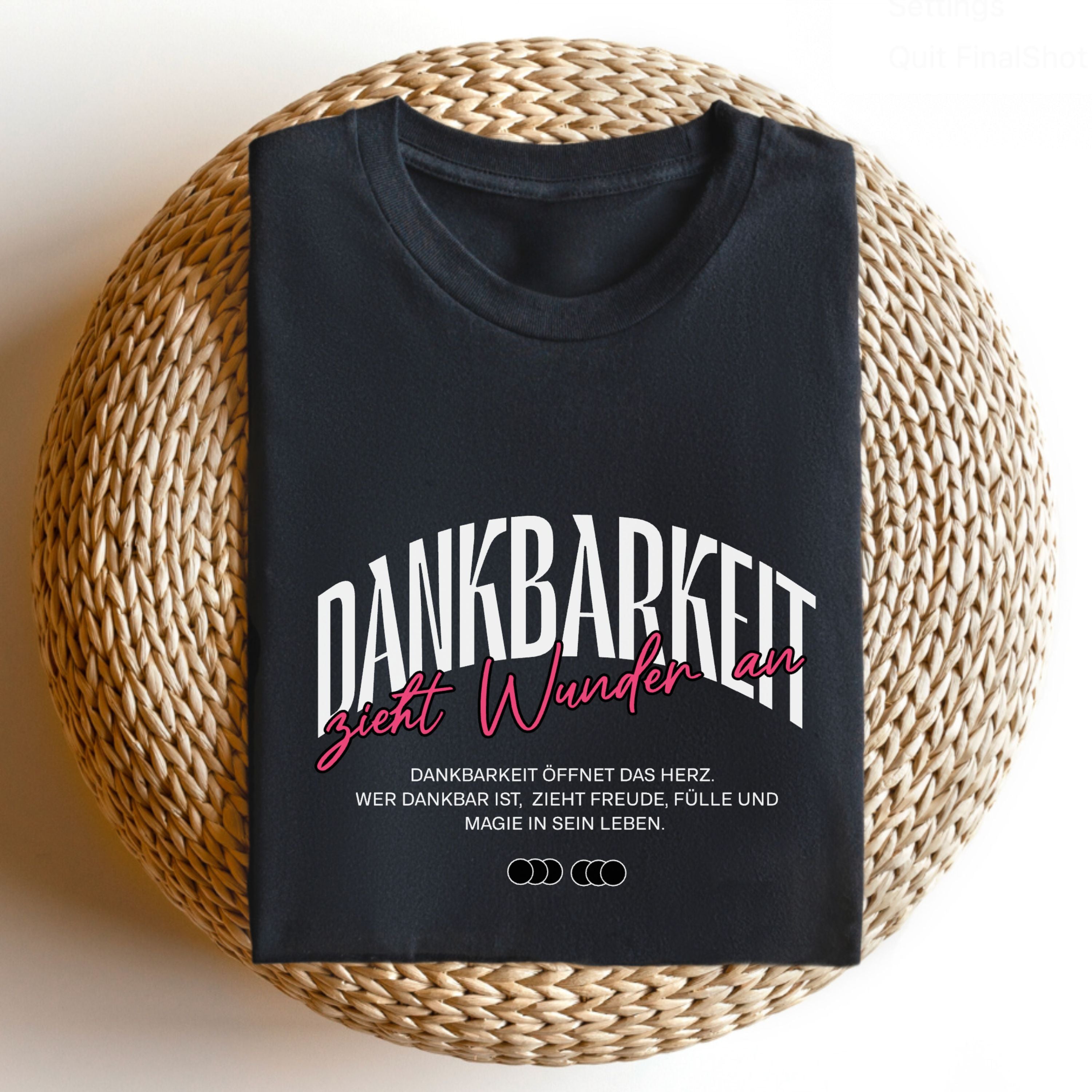 Dankbarkeit zieht Wunder an - Bio Unisex T-Shirt