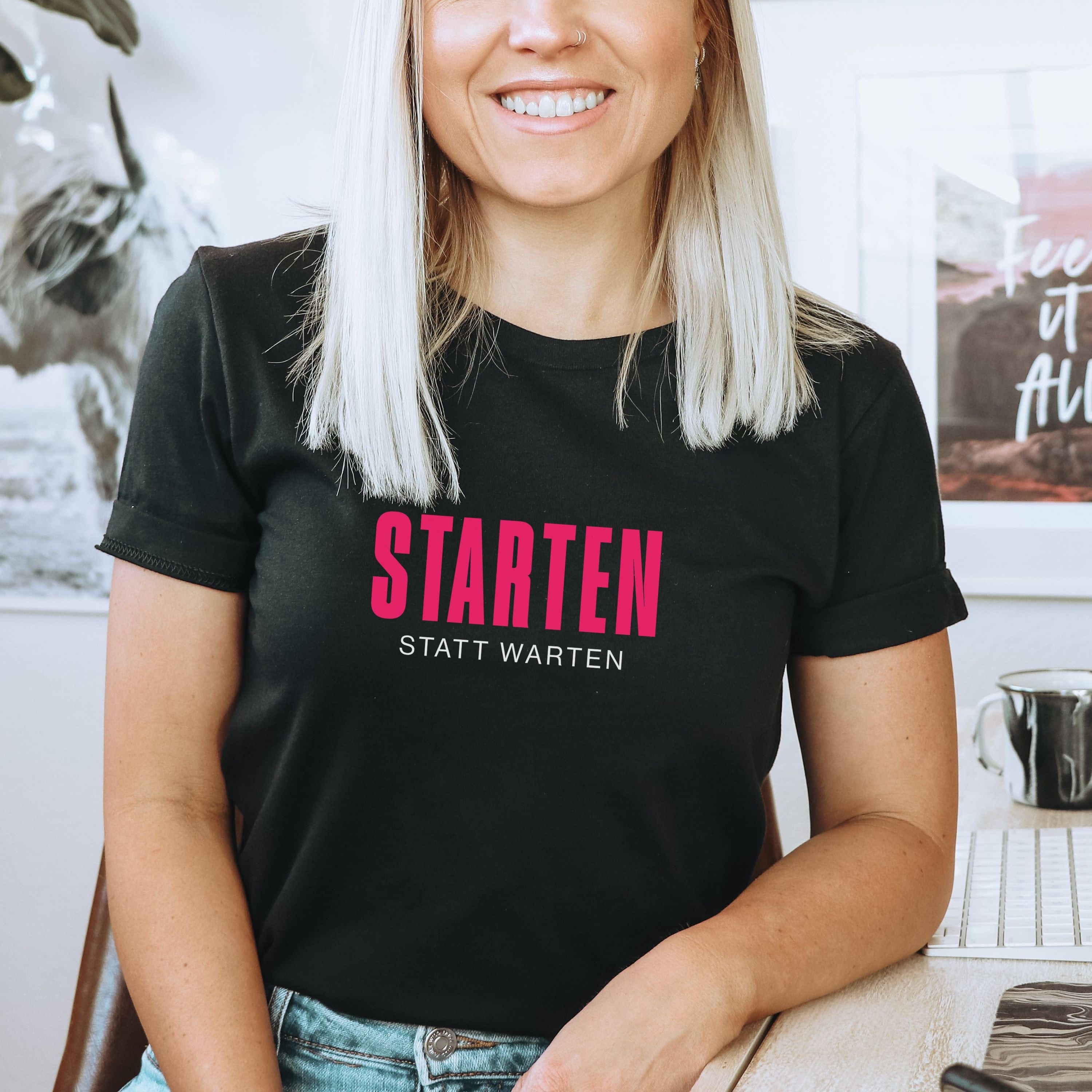 moteevation  Starten statt warten - Bio Unisex T-Shirt Black / XS